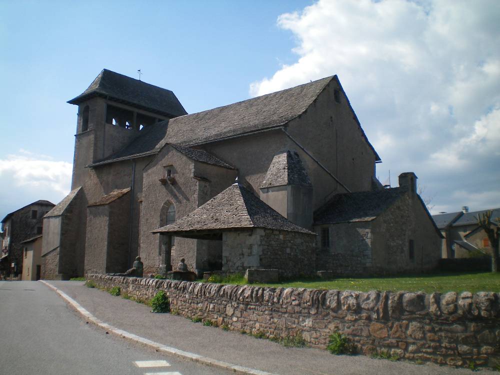 Église Saint-Pierre de Canet de Salars